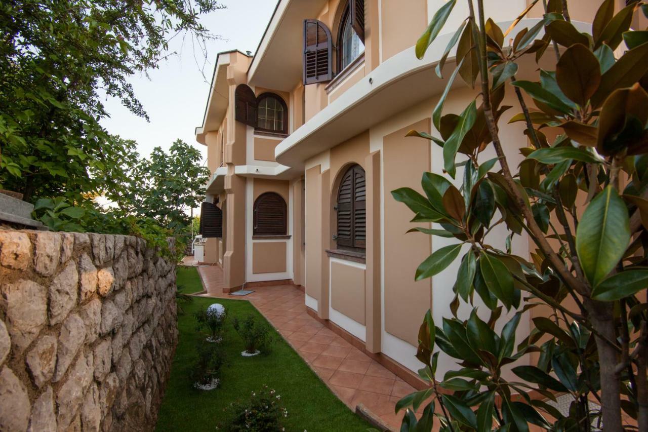 Villa Royale Krk Krk Town Exteriör bild